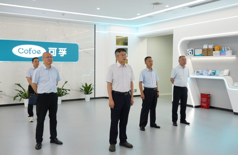 湖南省药品监督管理局领导组莅临可孚医疗调研指导